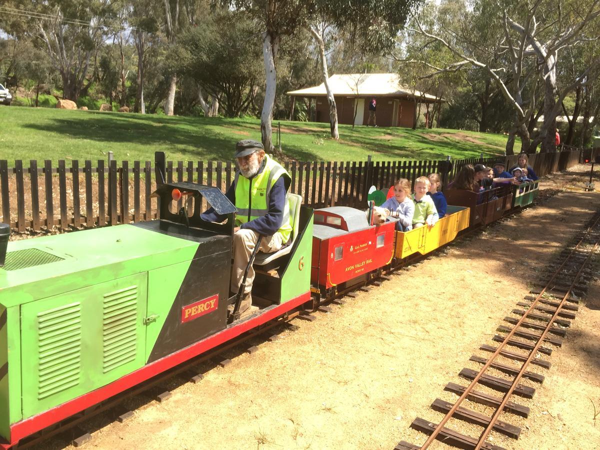 Floravalley Bed & Breakfast Toodyay ภายนอก รูปภาพ